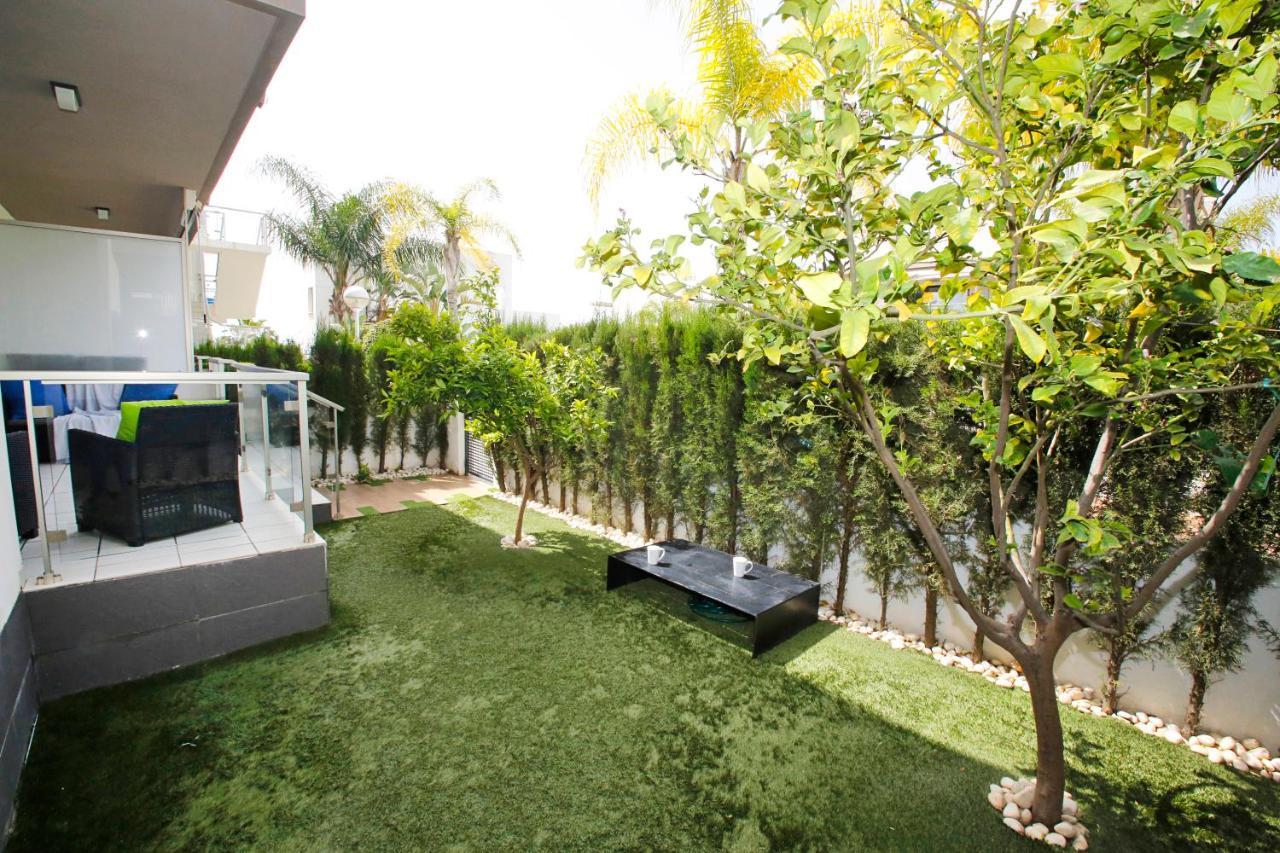 Fantastic Home With Ac, Pool And Bbq Rojales Buitenkant foto